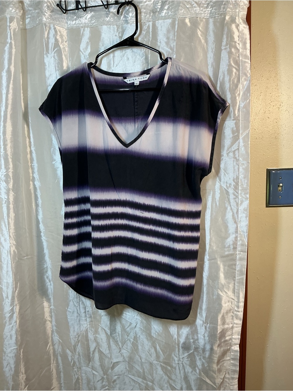Trina Turk Black and Purple Ombre Striped V-Neck Short Sleeve Top
